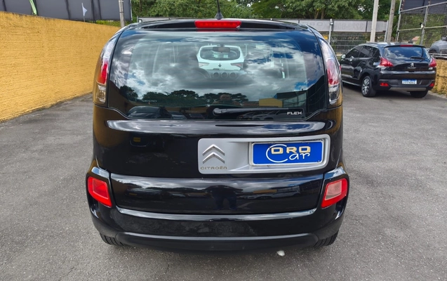 imagem-https://www.socarrao.com.br/sc-vehicle-images-prod/1000038/1776019657279-SU1HLTIwMjYwNDA3LVdBMDAyMC5qcGc.jpg