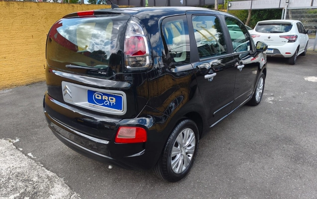 imagem-https://www.socarrao.com.br/sc-vehicle-images-prod/1000038/1776019657371-SU1HLTIwMjYwNDA3LVdBMDAxOS5qcGc.jpg