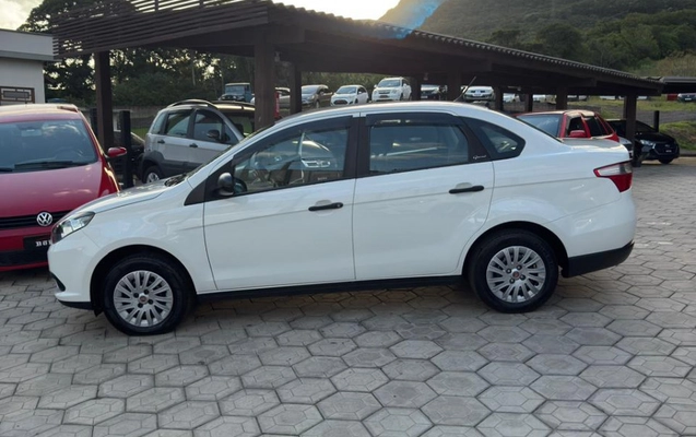 imagem-https://www.socarrao.com.br/sc-vehicle-images-prod/1000273/1776079941118-OHGcAidvLocUrnmS4aYbFRRLIOYEscP8.jpg