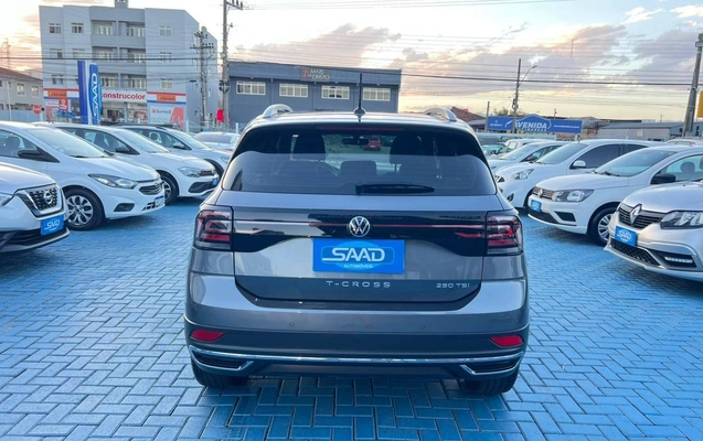 imagem-https://www.socarrao.com.br/sc-vehicle-images-prod/1000294/1785779953943-17ca083ecb8d4c609704127bb95c55e4_1776080389425.jpg