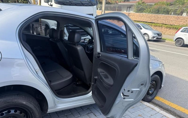 imagem-https://www.socarrao.com.br/sc-vehicle-images-prod/1000655/1786048058478-7868192_15_B_239e0482cf.jpeg