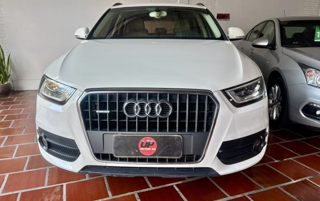 imagem-https://www.socarrao.com.br/sc-vehicle-images-prod/1000762/1776090187485-2Gdkwkhfqulb3jGoAr4bwUxFEFlta39m.jpg