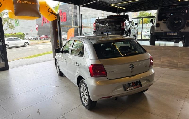 imagem-https://www.socarrao.com.br/sc-vehicle-images-prod/1000778/1786742105161-7909336_20_B_c8dac1a507.jpeg