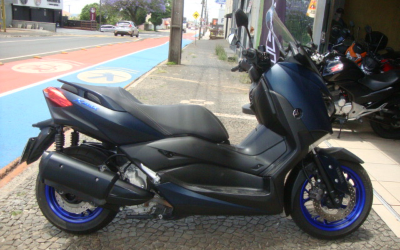 YAMAHA XMAX 250 ABS  na cor Azul em Ponta Grossa / PR - 1000945
