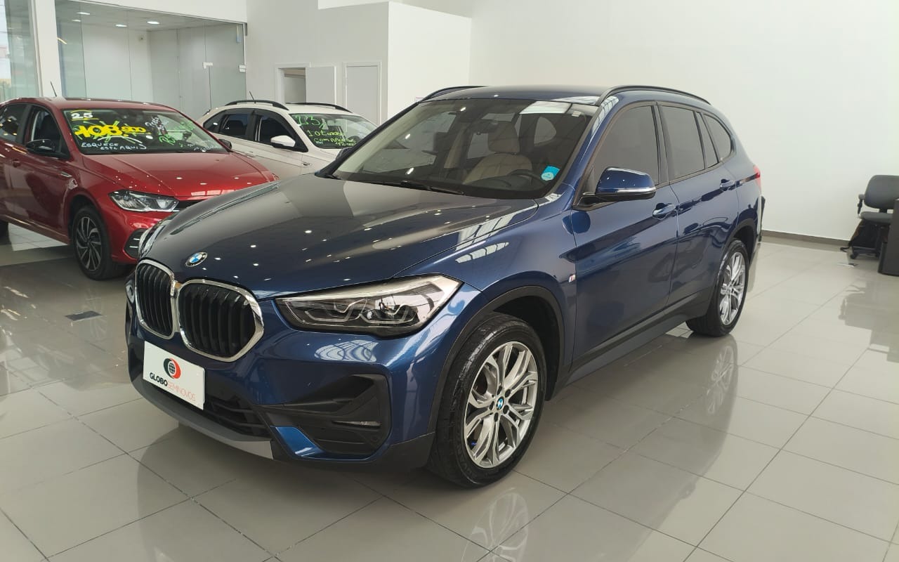 BMW X1 SDRIVE 20i 2.0/2.0 TB Acti.Flex Aut. na cor Azul em São José dos Pinhais / PR - 1001099