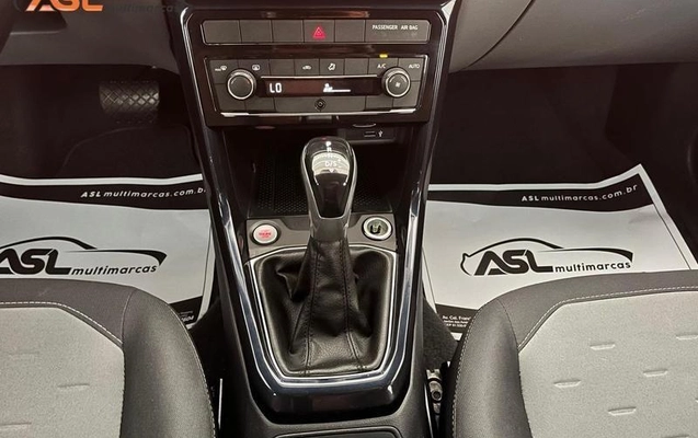imagem-https://www.socarrao.com.br/sc-vehicle-images-prod/1001214/1786378475289-7982343_10_B_d8414f54ea.jpeg