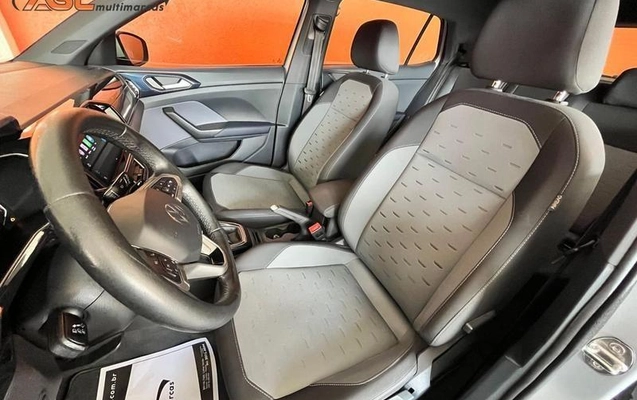 imagem-https://www.socarrao.com.br/sc-vehicle-images-prod/1001214/1786378475292-7982343_13_B_ed7171b25e.jpeg