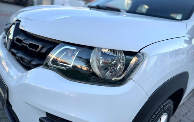 imagem-https://www.socarrao.com.br/sc-vehicle-images-prod/1001649/1776097985587-389b5349-dfe4-4c95-9bfd-4fd4be465f08.jpg