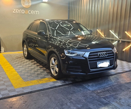 Audi Q3 2017 Preto — foto 1 de 3
