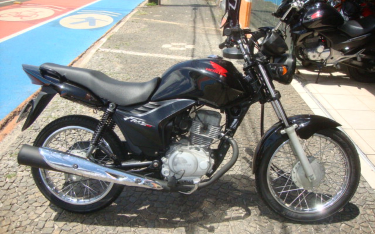 Honda CG 150 FAN ESi/ 150 FAN ESi FLEX  na cor Preto em Ponta Grossa / PR - 1002145