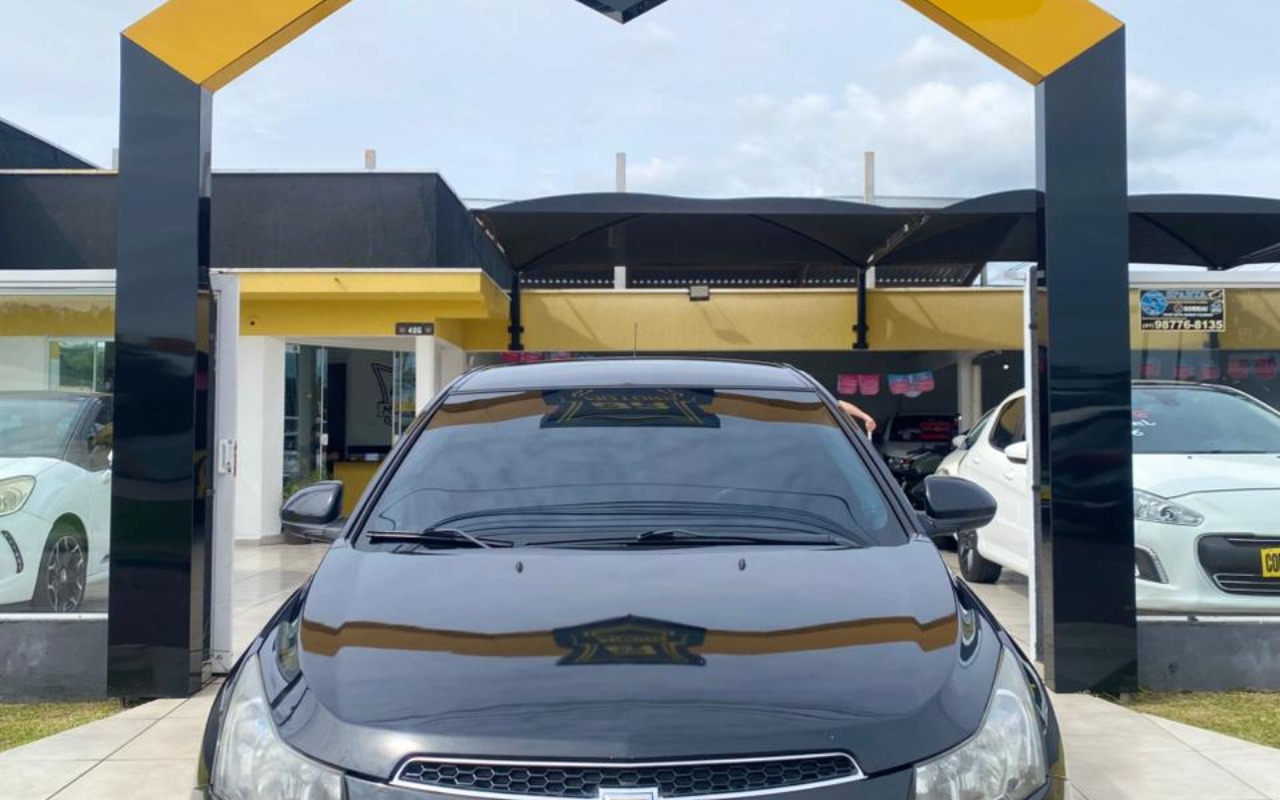 Chevrolet Cruze LT 1.8 16V FlexPower 4p Aut. na cor Preto em Campina Grande do Sul / PR - 1002182
