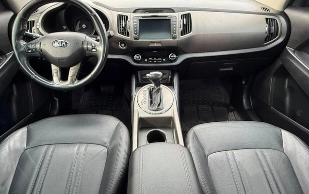 imagem-https://www.socarrao.com.br/sc-vehicle-images-prod/1002482/1789664171308-7977445_2_B_9d35a898a2.jpeg