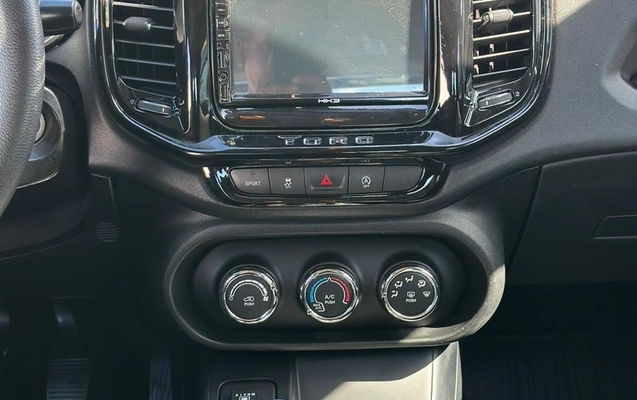 imagem-https://www.socarrao.com.br/sc-vehicle-images-prod/1002583/1788877083088-gb-beebf89.jpeg