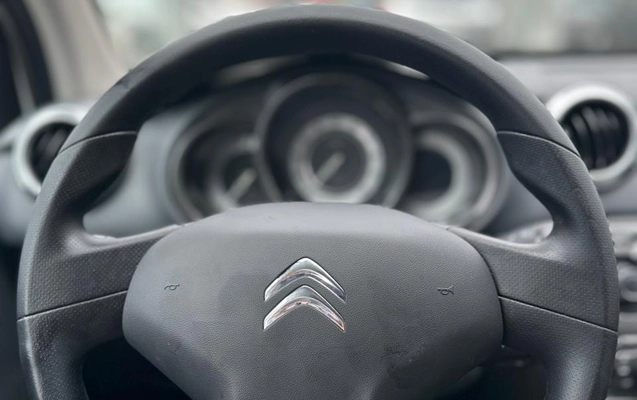 imagem-https://www.socarrao.com.br/sc-vehicle-images-prod/1002705/1782762829212-gb-4cb2b7d.jpeg