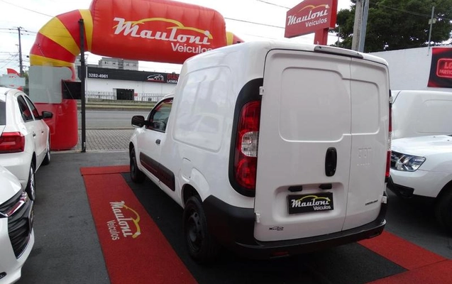 imagem-https://www.socarrao.com.br/sc-vehicle-images-prod/1002802/1790347509275-7988412_4_B_36b77a0687.jpeg