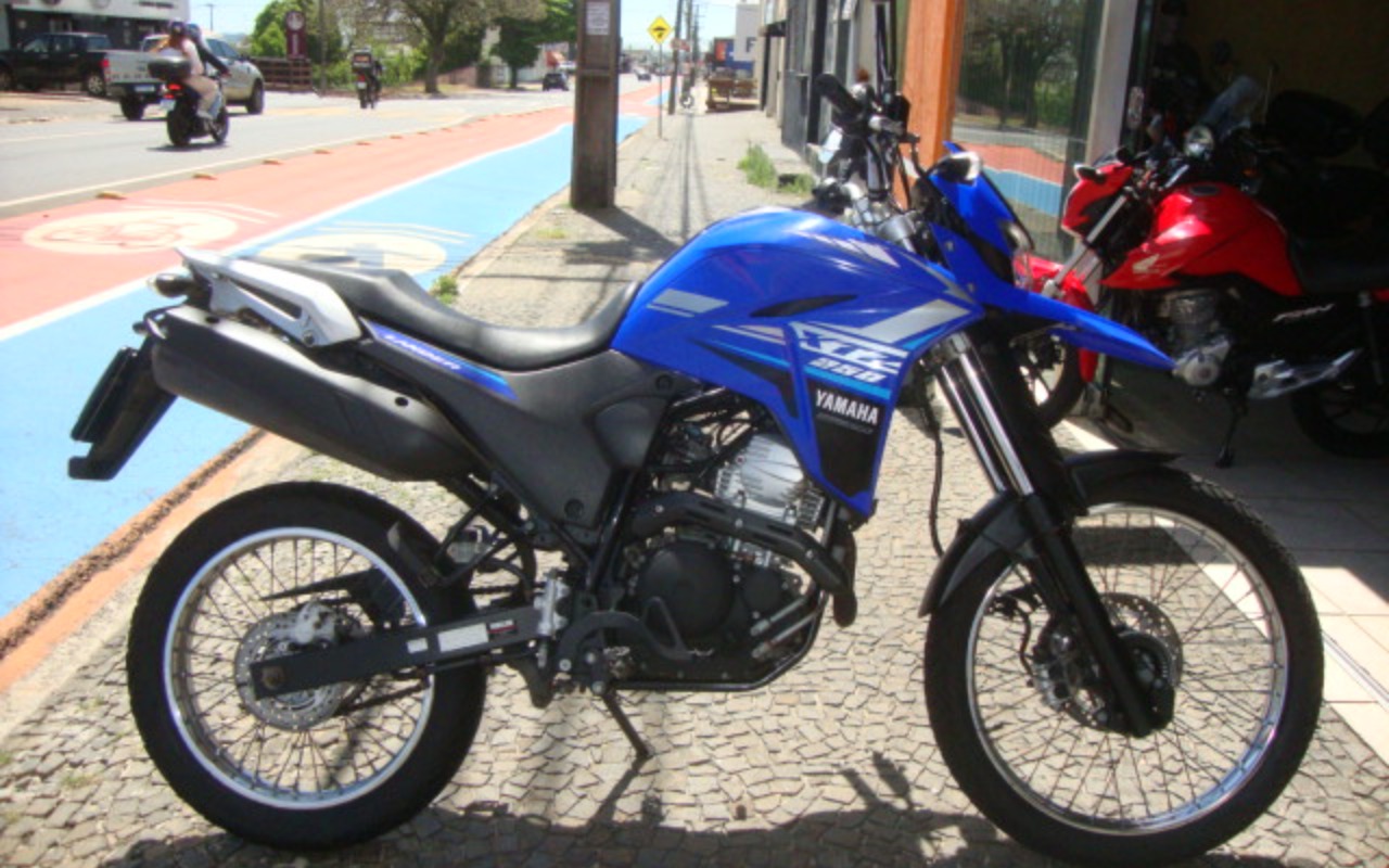 YAMAHA XTZ 250 LANDER 249cc/LANDER BLUEFLEX/ABS  na cor Azul em Ponta Grossa / PR - 1002956