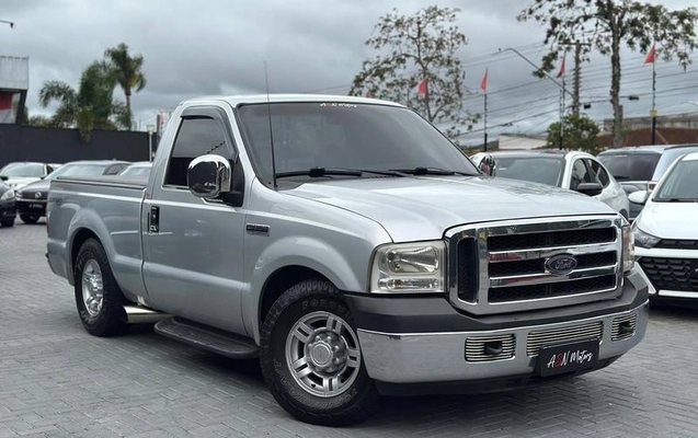 imagem-https://www.socarrao.com.br/sc-vehicle-images-prod/1003013/1785867368907-7988740_2_B_580f73cf19.jpeg