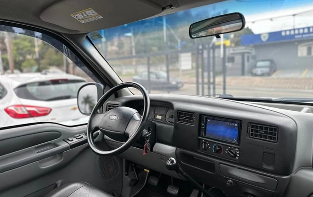 imagem-https://www.socarrao.com.br/sc-vehicle-images-prod/1003013/1785867368910-7988740_8_B_69a4482f19.jpeg