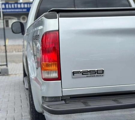 imagem-https://www.socarrao.com.br/sc-vehicle-images-prod/1003013/1785867368911-7988740_3_B_6d9f756e9a.jpeg