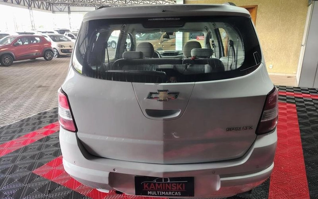 imagem-https://www.socarrao.com.br/sc-vehicle-images-prod/1003035/1777917580379-7756651_6_B_1c7bd0fec8.jpeg