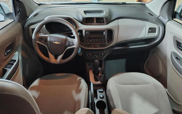 imagem-https://www.socarrao.com.br/sc-vehicle-images-prod/1003035/1777917580393-7756651_17_B_85d8ac673c.jpeg