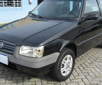 Fiat Uno 2010 Preto — foto 1 de 3