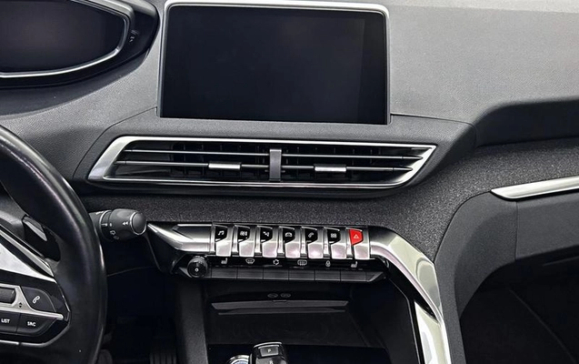 imagem-https://www.socarrao.com.br/sc-vehicle-images-prod/1003212/1791042107601-7981949_7_B_4713f0a2d7.jpeg