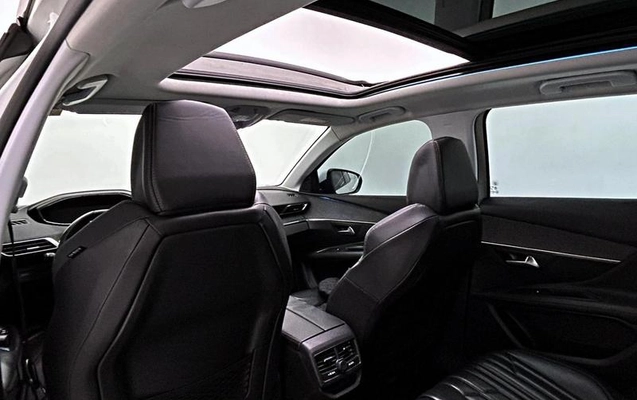 imagem-https://www.socarrao.com.br/sc-vehicle-images-prod/1003212/1791042107609-7981949_12_B_5f2dd703f4.jpeg