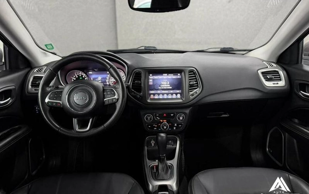 imagem-https://www.socarrao.com.br/sc-vehicle-images-prod/1003305/1790004585295-7986743_7_B_c1cda945b8.jpeg