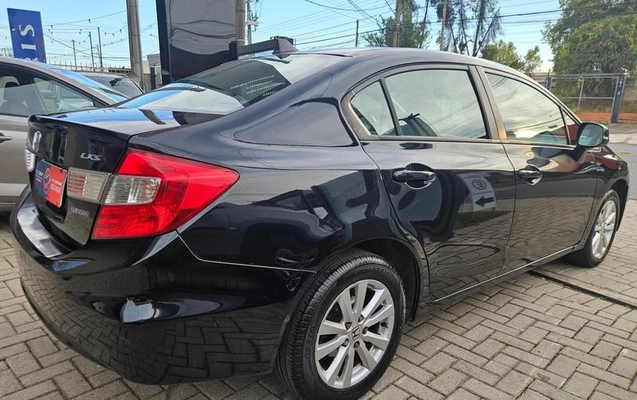 imagem-https://www.socarrao.com.br/sc-vehicle-images-prod/1003308/1788191255977-7976127_12_B_b17ed34422.jpeg