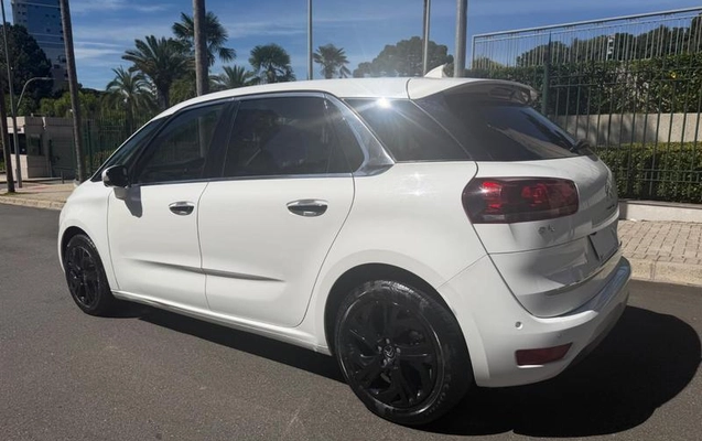 imagem-https://www.socarrao.com.br/sc-vehicle-images-prod/1003448/1789159031076-7987097_8_B_de381764c1.jpeg