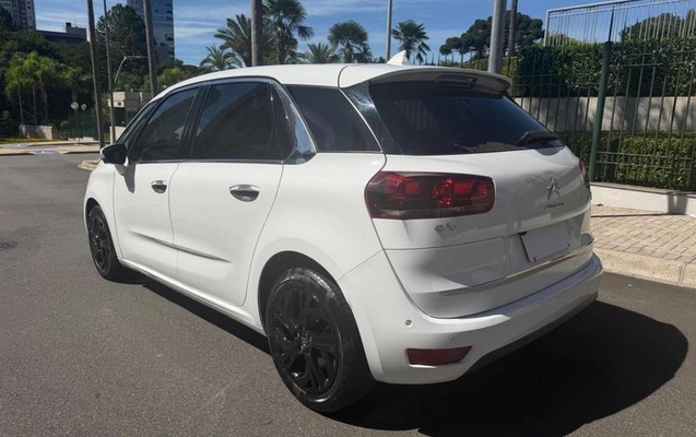 imagem-https://www.socarrao.com.br/sc-vehicle-images-prod/1003448/1789159031077-7987097_9_B_c6a7cd3ed3.jpeg