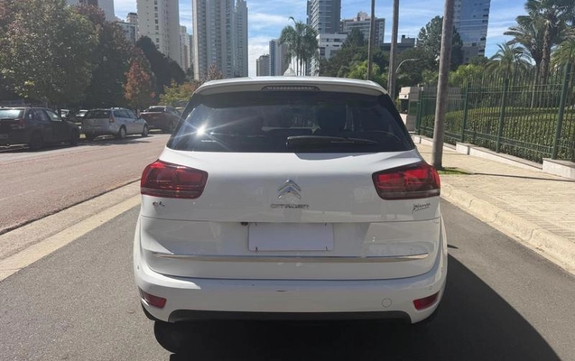 imagem-https://www.socarrao.com.br/sc-vehicle-images-prod/1003448/1789159031078-7987097_10_B_c19dea85c3.jpeg
