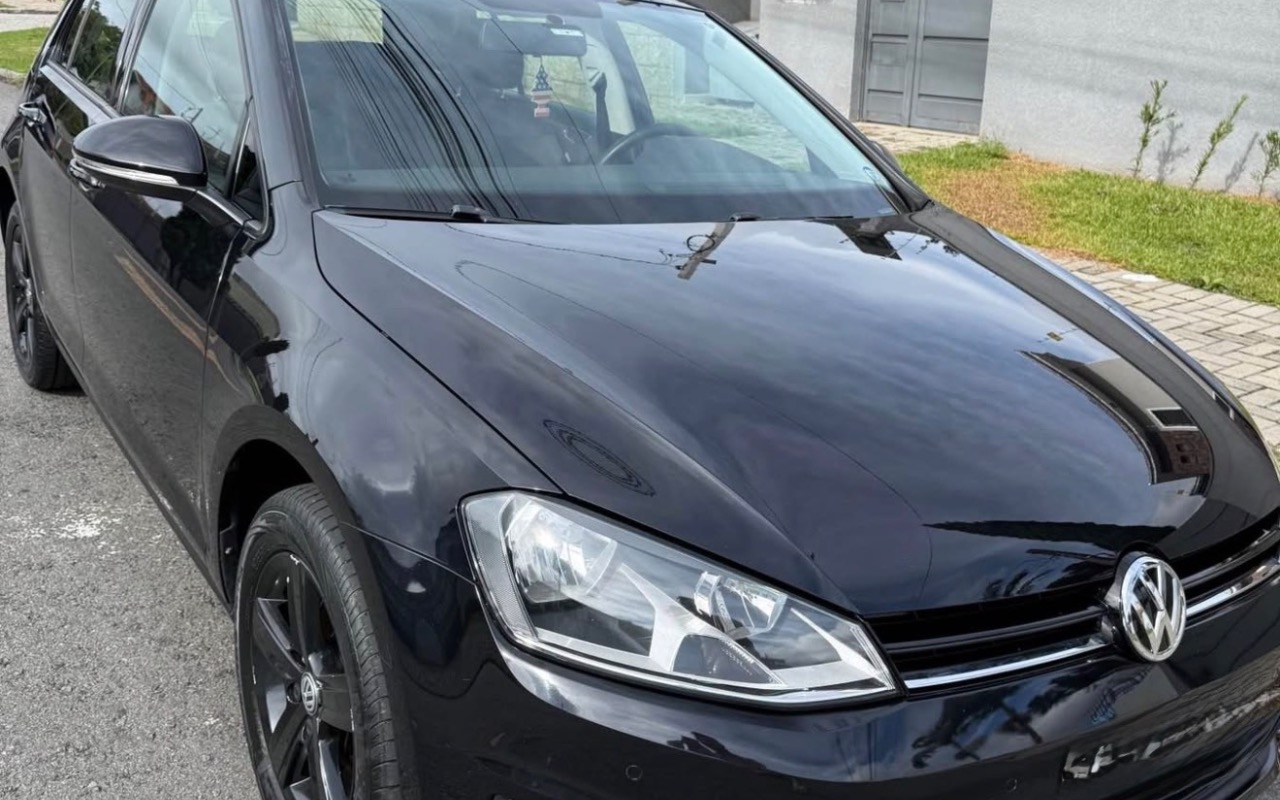 Volkswagen Golf 2015 Preto — foto 1 de 3