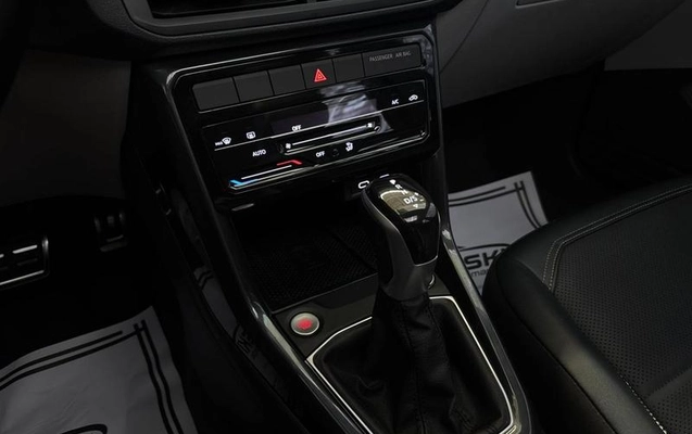 imagem-https://www.socarrao.com.br/sc-vehicle-images-prod/1004095/1789073055102-7980024_4_B_55f71ce77a.jpeg