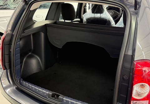 Renault Duster 2013 Cinza — foto 1 de 3
