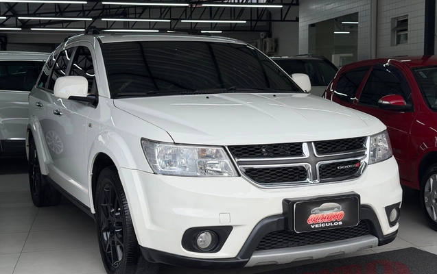imagem-https://www.socarrao.com.br/sc-vehicle-images-prod/1004347/1776175748931-SU1HXzMxMDkuanBlZw.jpeg