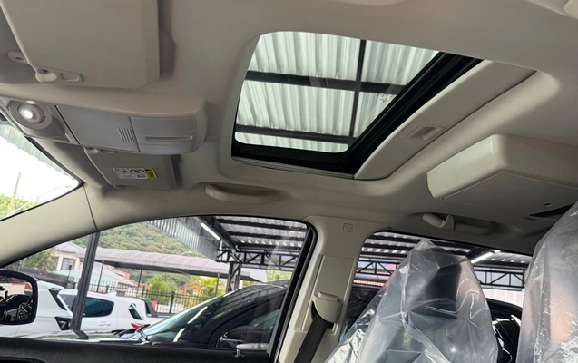 imagem-https://www.socarrao.com.br/sc-vehicle-images-prod/1004347/1776175749141-SU1HXzMxMTEuanBlZw.jpeg