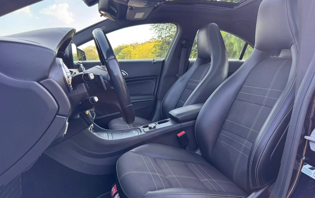 imagem-https://www.socarrao.com.br/sc-vehicle-images-prod/1004377/1777059172482-V2hhdHNBcHAgSW1hZ2UgMjAyNi0wNC0yNCBhdCAxNi4wNS41MiAoMSkuanBlZw.jpeg