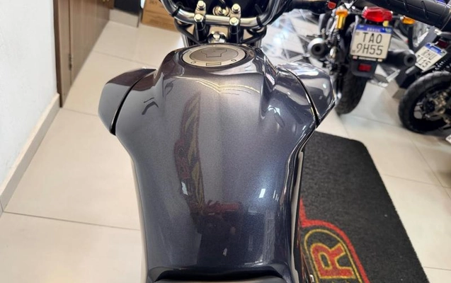 imagem-https://www.socarrao.com.br/sc-vehicle-images-prod/1004420/1780932356682-7990450_5_B_7eebf97276.jpeg