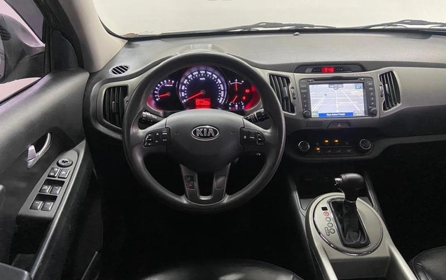 imagem-https://www.socarrao.com.br/sc-vehicle-images-prod/1004440/1787680586357-7990173_12_B_e360605006.jpeg