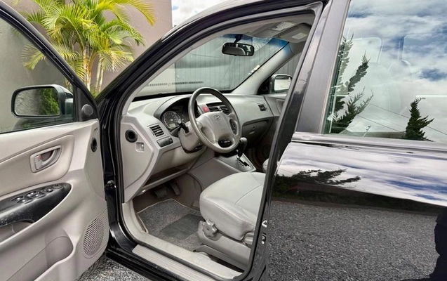 imagem-https://www.socarrao.com.br/sc-vehicle-images-prod/1004630/1789488350817-7945326_8_B_4842d8af55.jpeg