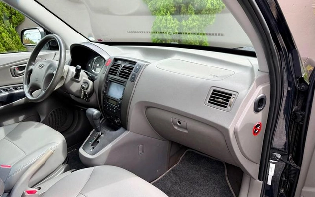 imagem-https://www.socarrao.com.br/sc-vehicle-images-prod/1004630/1789488350821-7945326_13_B_16eefbb360.jpeg