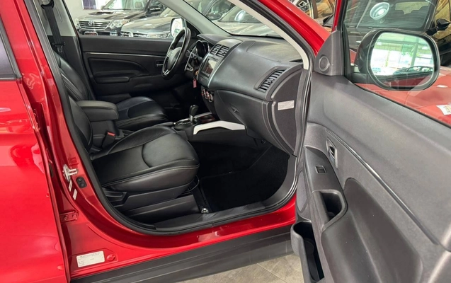 imagem-https://www.socarrao.com.br/sc-vehicle-images-prod/1004658/1787237606405-090feb2503c741128ce1099acb7ec662_1776178851781.jpeg