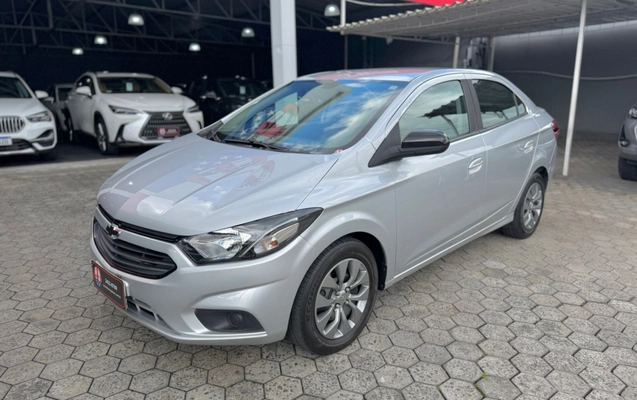 imagem-https://www.socarrao.com.br/sc-vehicle-images-prod/1004660/1782561954161-4fb9dd90-4a18-48f8-be9f-052a890a3524.jpg
