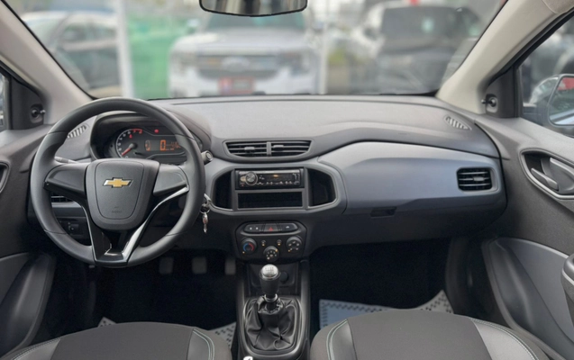 imagem-https://www.socarrao.com.br/sc-vehicle-images-prod/1004660/1782561954170-77ea141d-ef00-42f8-8dbd-cc9be8d90cd1.jpg