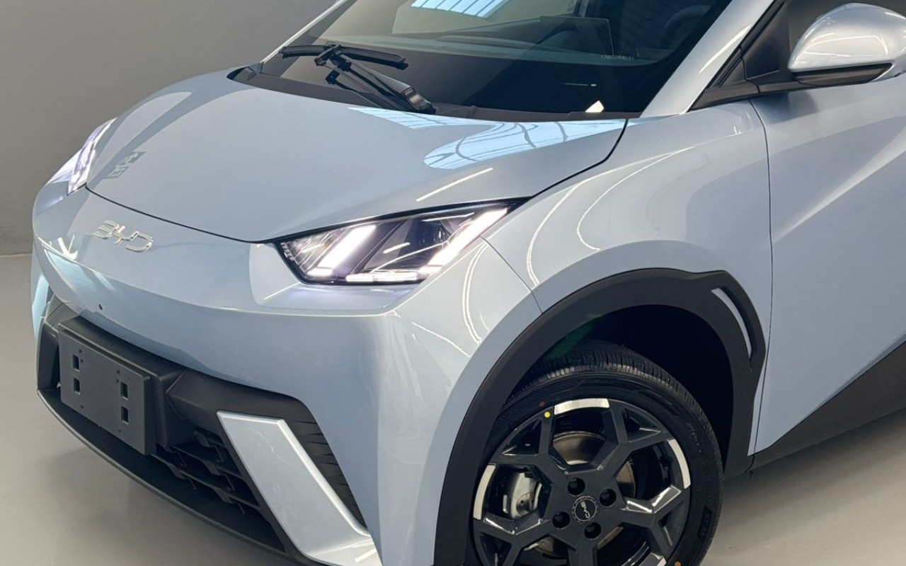 imagem-https://www.socarrao.com.br/sc-vehicle-images-prod/1004691/1776179235756-Y2JkZTYyOTktOTBiNy00MzVlLTlhMmQtYjFiMzExYTM2ZWYzLmpwZw.jpg