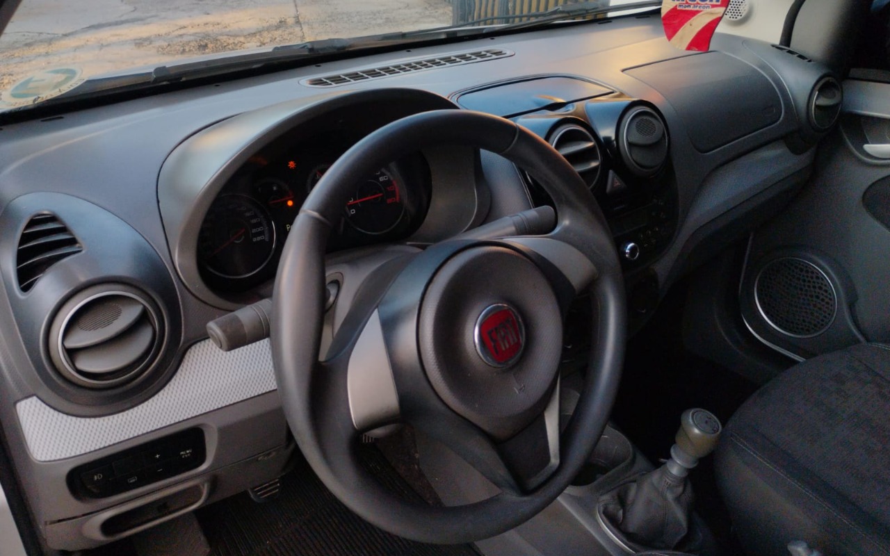 imagem-https://www.socarrao.com.br/sc-vehicle-images-prod/1004734/1776180447037-MTAuMi5qcGVn.jpeg