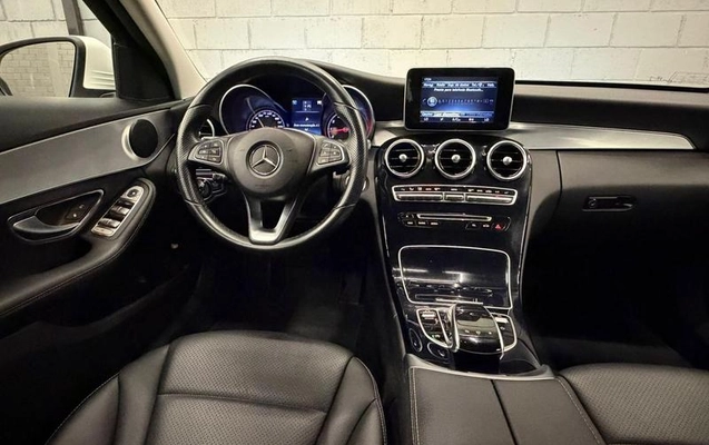 imagem-https://www.socarrao.com.br/sc-vehicle-images-prod/1004982/1782826567004-7902662_8_B_319aae477d.jpeg