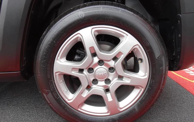 imagem-https://www.socarrao.com.br/sc-vehicle-images-prod/1005153/1790253120671-7808791_12_B_8b07982cd4.jpeg